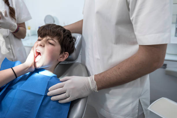 Best Dentist for Tooth Abscess  in Roseto, PA